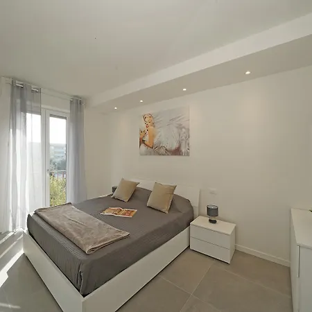 Apartman Aurora B2a By Wonderful Italy *