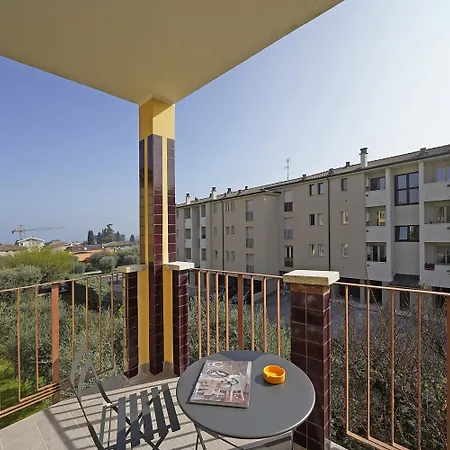Aurora B2a By Wonderful Italy *